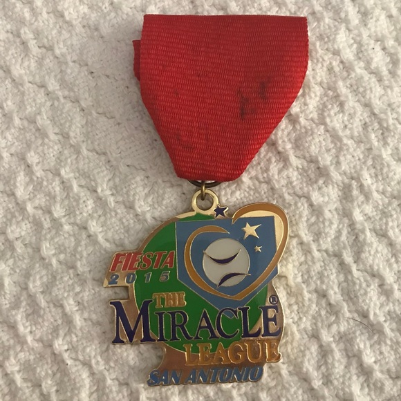 San Antonio Fiesta 2015 The Miracle League Metals - Picture 5 of 10